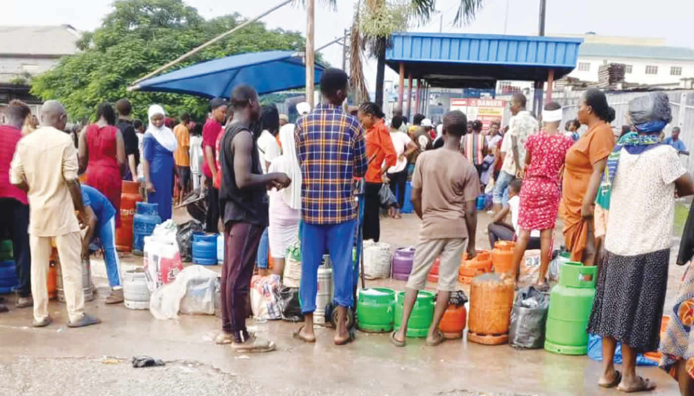 Gas-scarcity